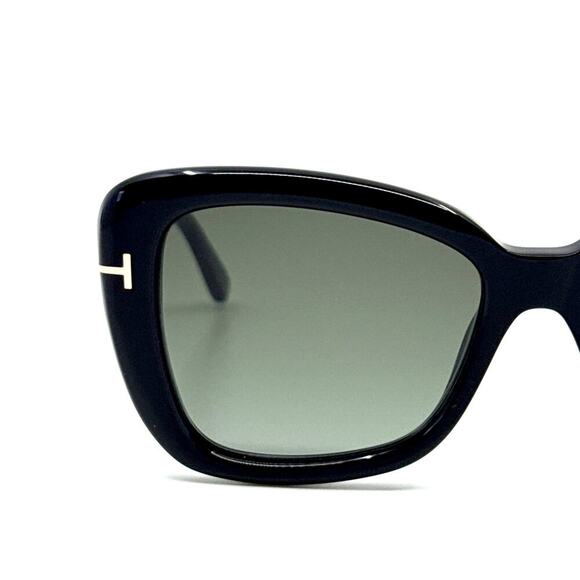 NEW!!! TOM FORD Maeve Sunglasses TF1008 01B Authentic - Picture 4 of 13